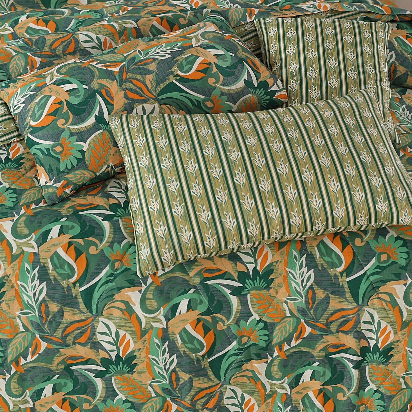 7 Pcs Comforter Set King Size Design KCC 101