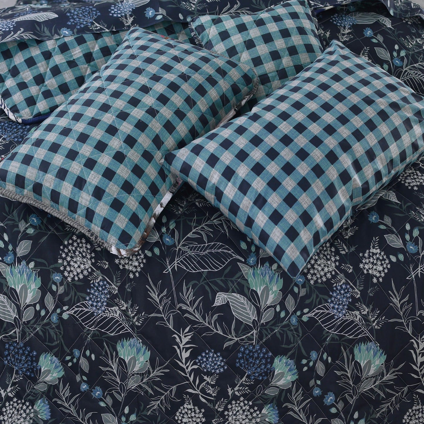 7 Pcs Comforter Set King Size Design KCC 94